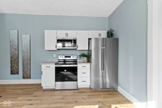 $165,000 | 17 East Parkview Avenue, Indianapolis, IN 46201