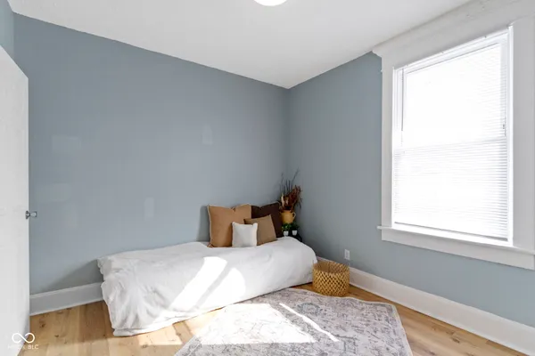 $158,500 | 17 East Parkview Avenue, Indianapolis, IN 46201