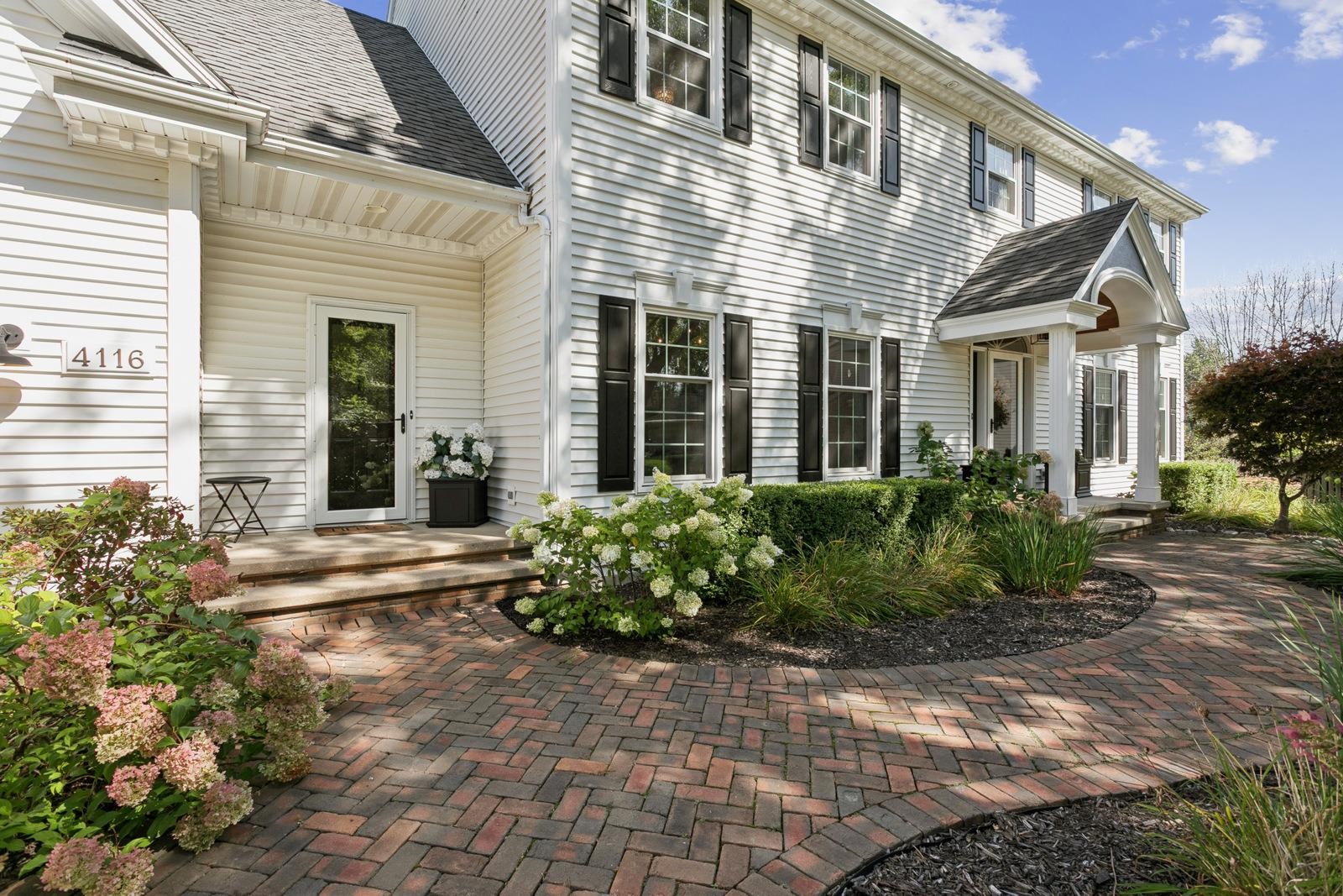 4116 Windover Court Appleton, WI 54913 - Photo 2 of 59 Gallery Image 2
