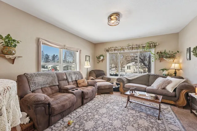 $229,900 | 630 2nd Street, Proctor, MN 55810