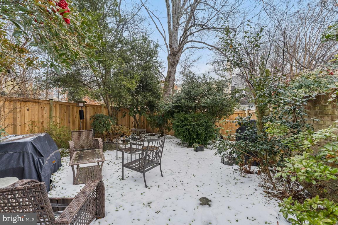 3559 Hamlet Place Chevy Chase, MD 20815 - Photo 20 of 26 a view of a chairs and table in the patio