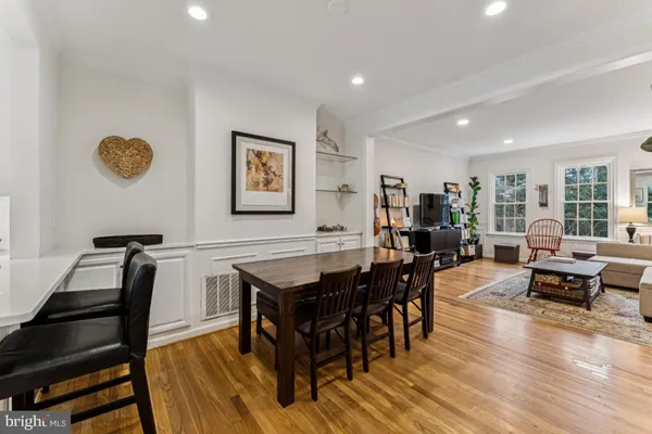 $1,035,000 | 3559 Hamlet Place, Chevy Chase, MD 20815