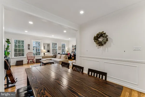 $1,035,000 | 3559 Hamlet Place, Chevy Chase, MD 20815