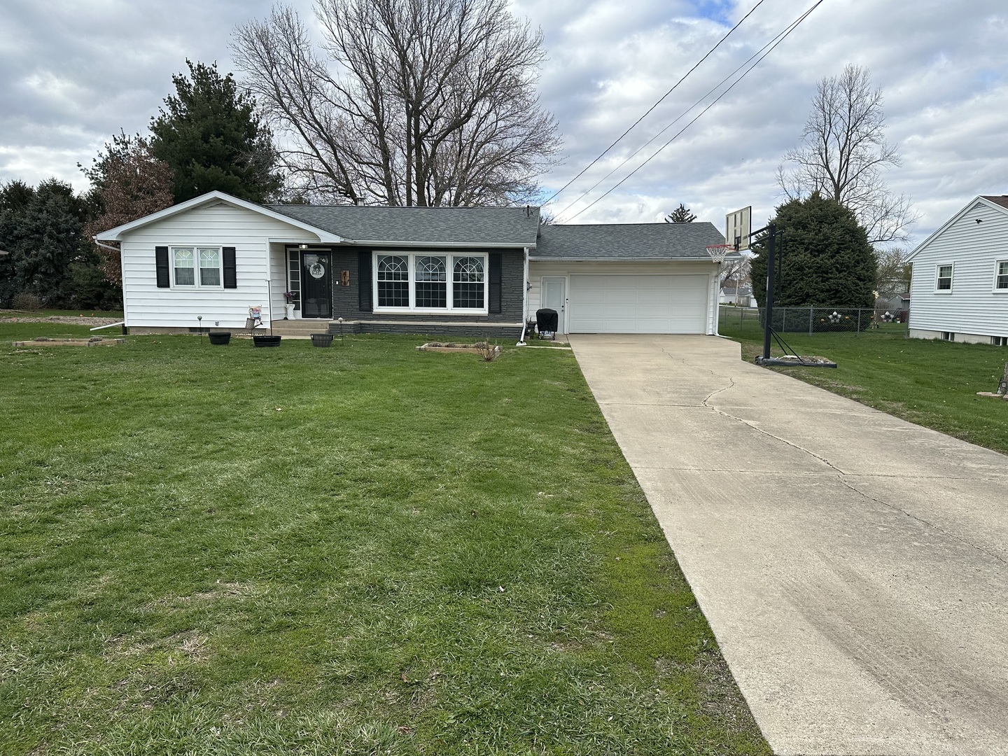 418 High Street Buda, IL 61314 - Photo 1 of 25 Gallery Image 1