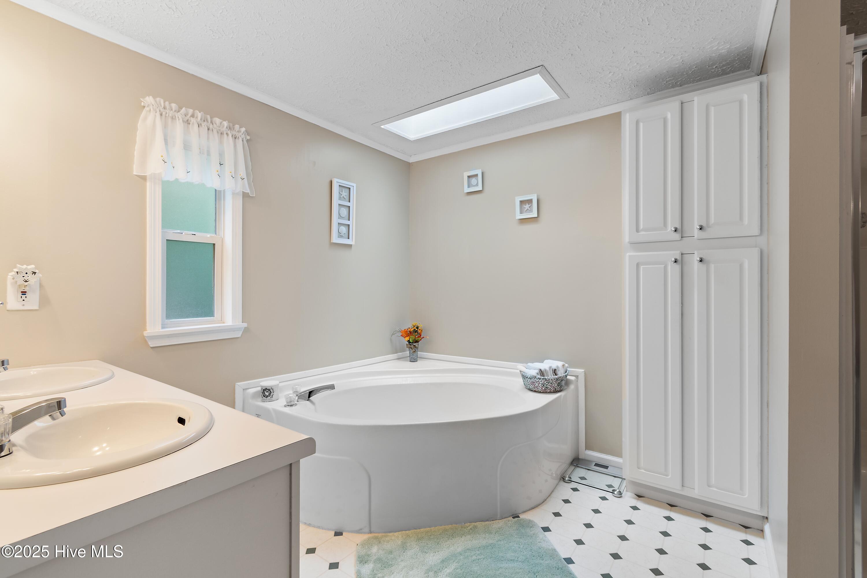814 Watson Avenue Southwest Calabash, NC 28467 - Photo 21 of 35 Spacious bathroom