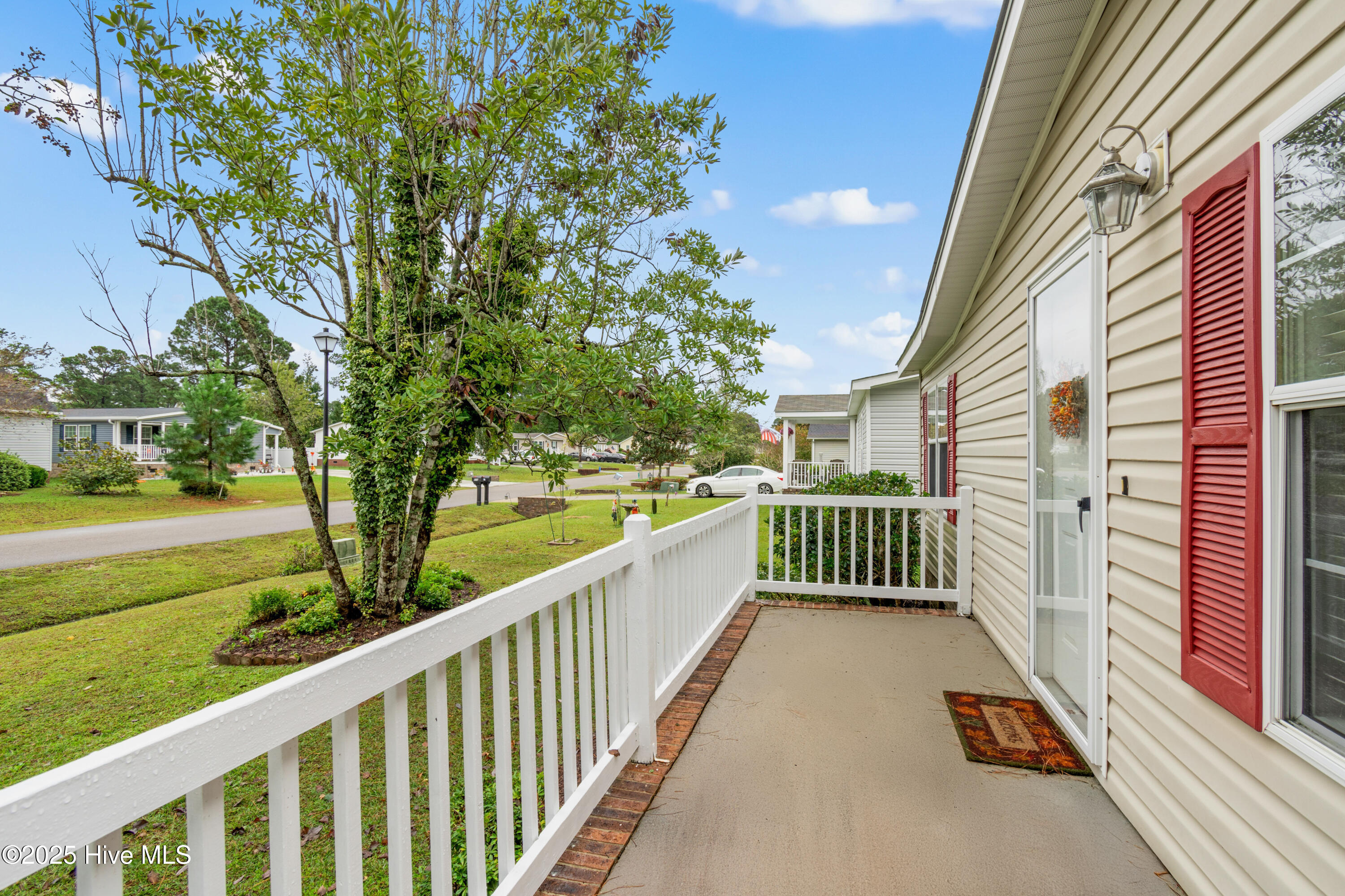 814 Watson Avenue Southwest Calabash, NC 28467 - Photo 3 of 35 Front Door