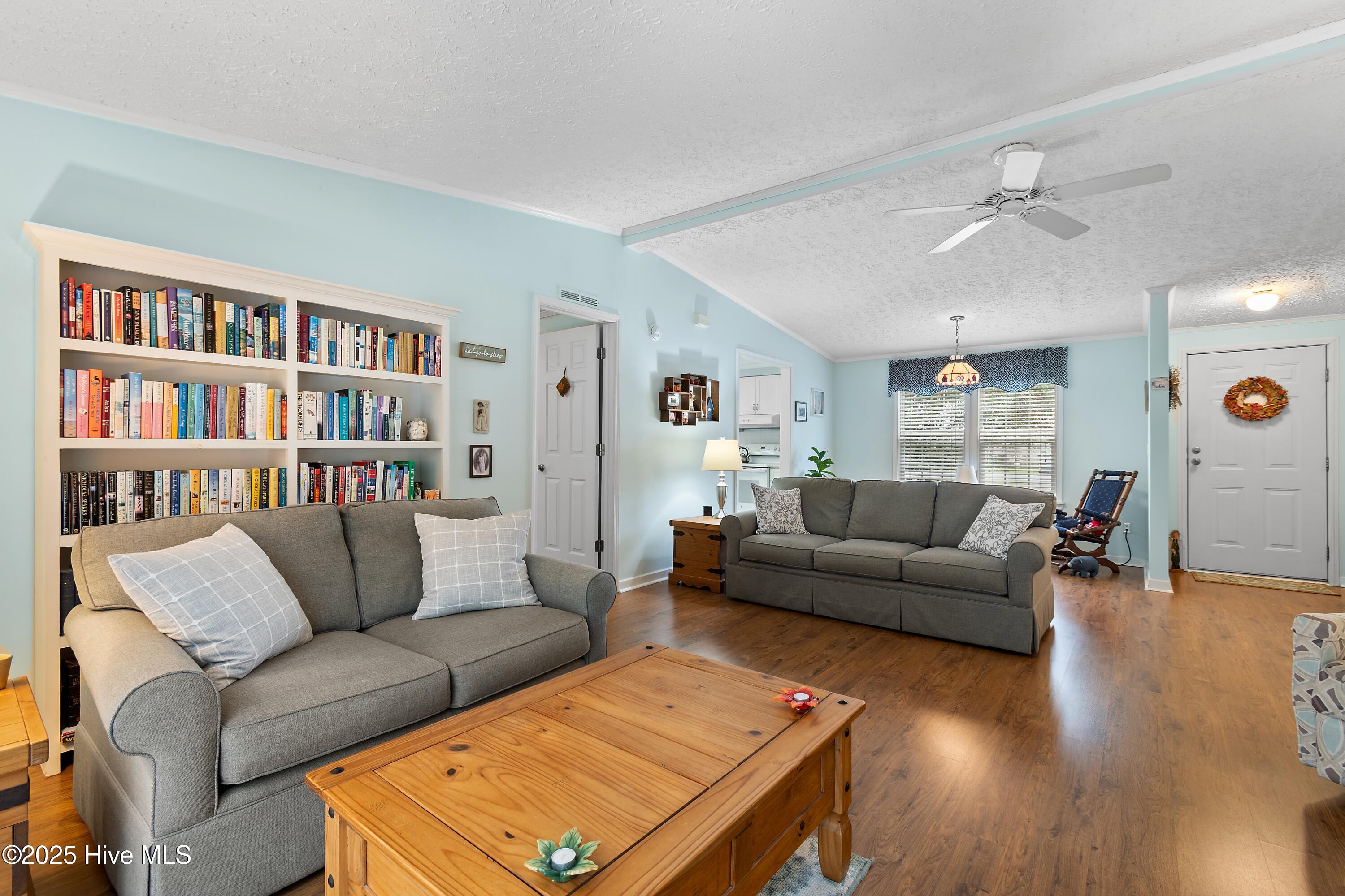 814 Watson Avenue Southwest Calabash, NC 28467 - Photo 9 of 35 Living room