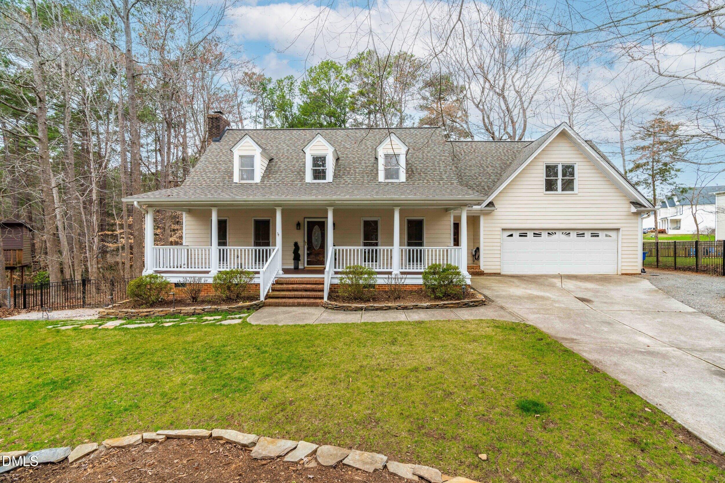 8313 Dunwood Court Raleigh, NC 27613 - Photo 1 of 50 2_dsc04396
