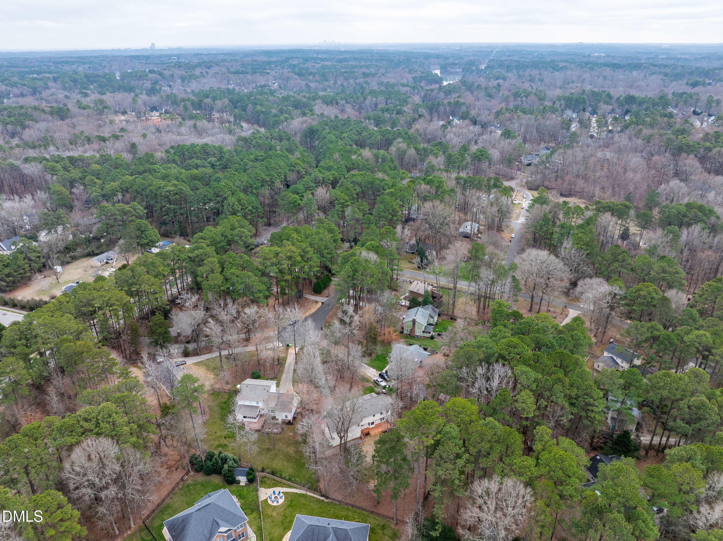 8313 Dunwood Court Raleigh, NC 27613 - Photo 47 of 50 46_photo feb 28 2026, 5 54 44 am
