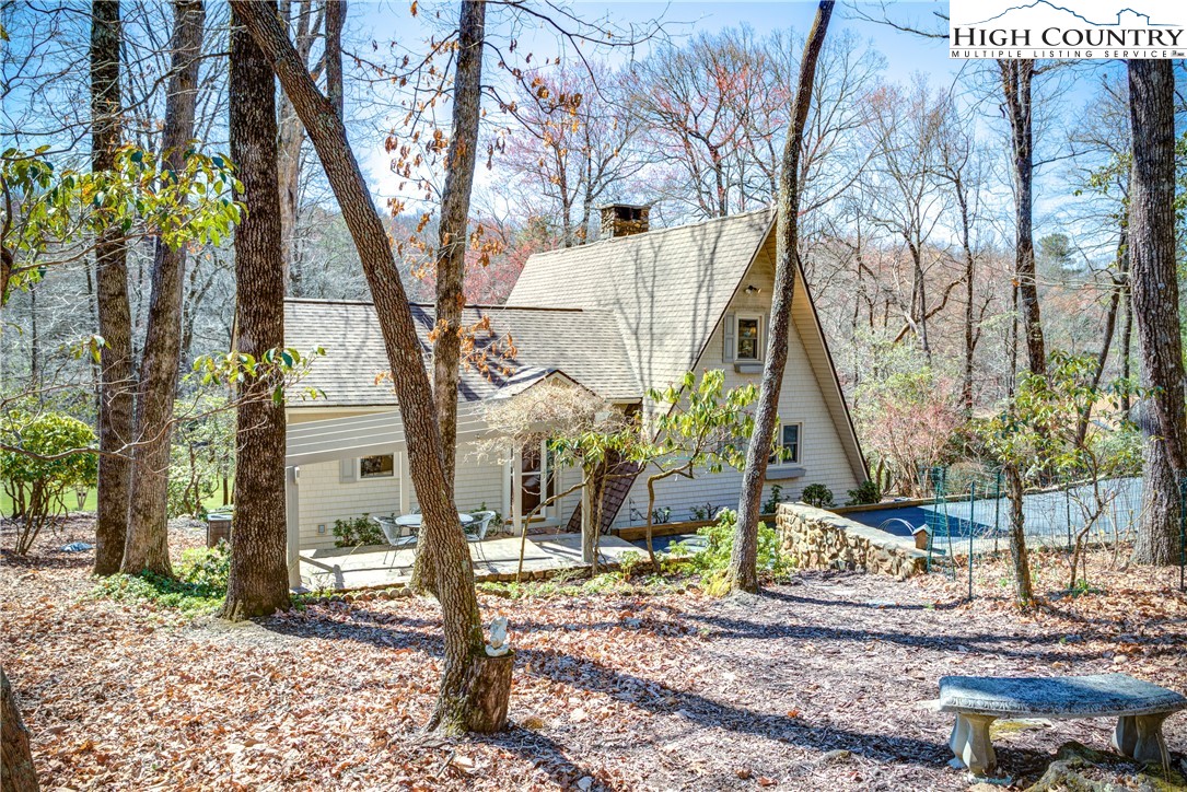 1253 Ridge Road Glade Valley, NC 28627 - Photo 6 of 46 Gallery Image 6