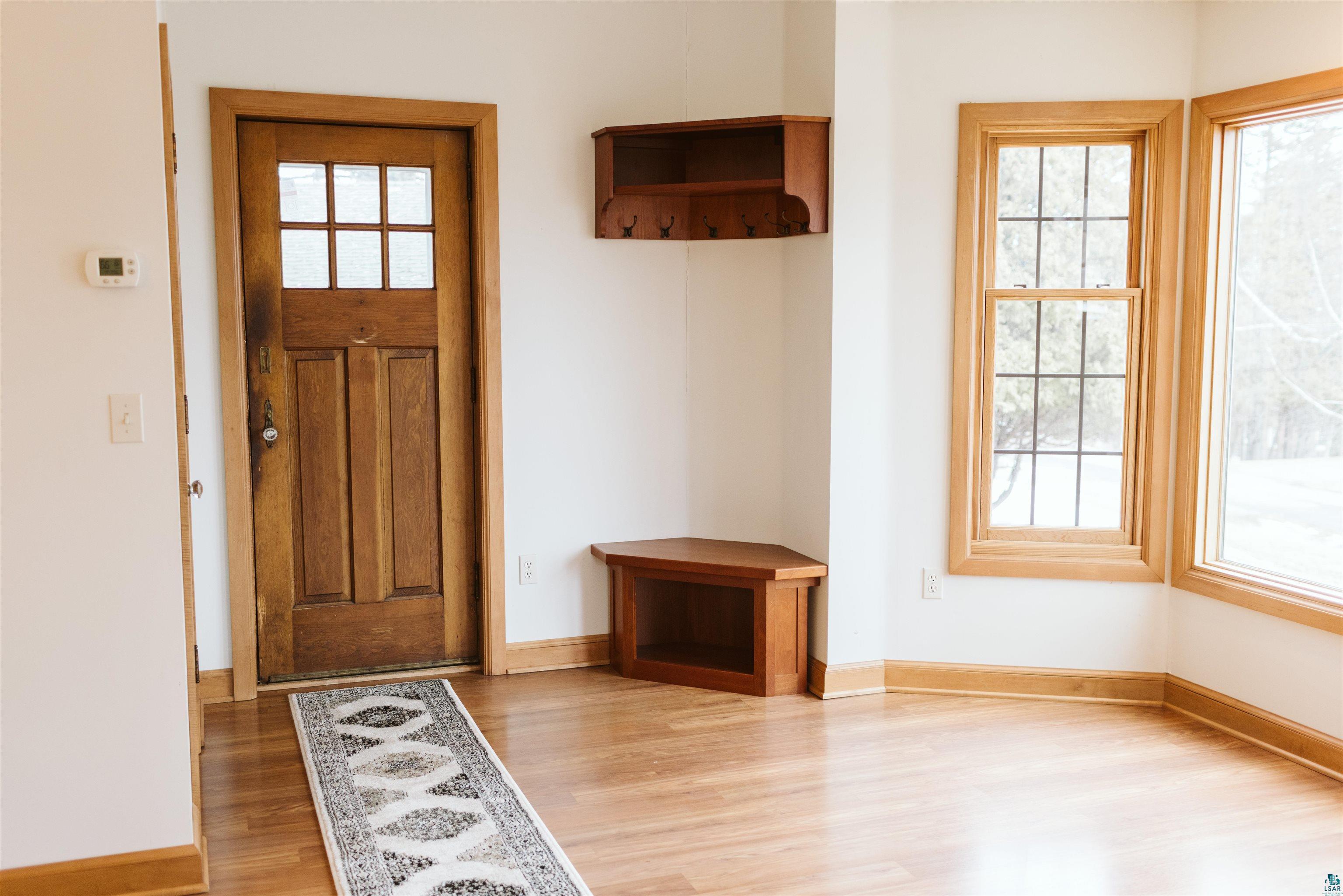 2409 Branch Street Duluth, MN 55812 - Photo 14 of 41 Entrance Foyer