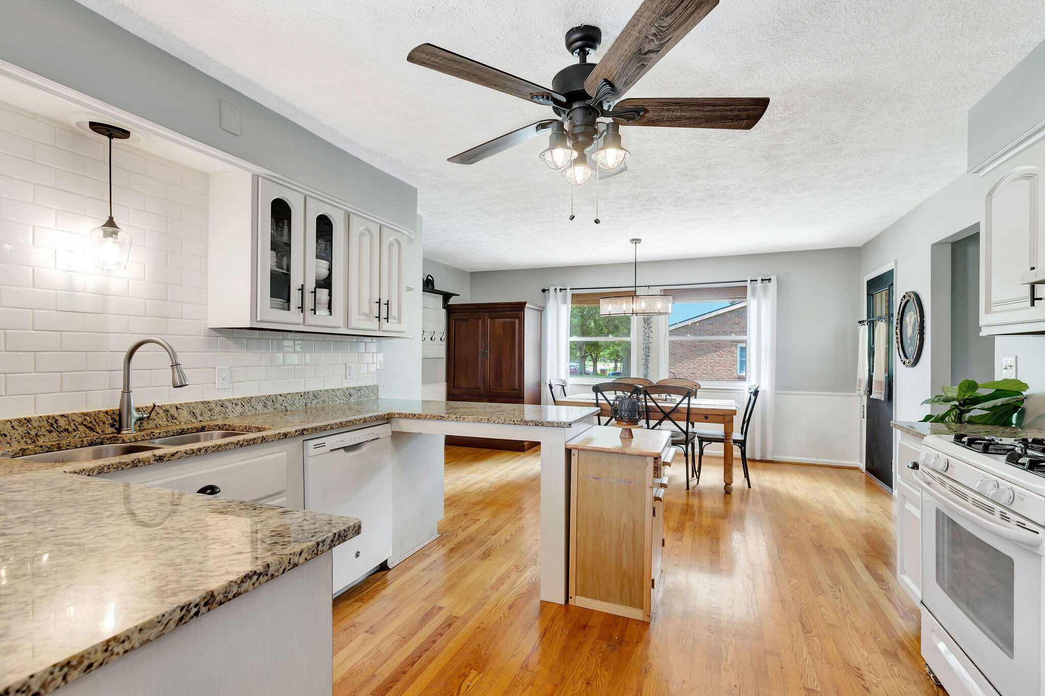 748 Cox Road Independence, KY 41051 - Photo 5 of 36 Gallery Image 5