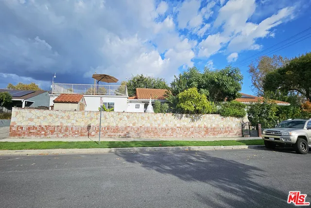 $1,850 | 302 North Griffith Park Drive, Burbank, CA 91506