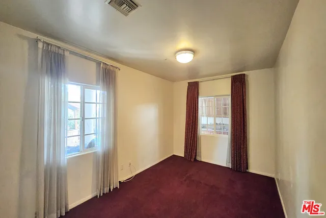 $1,850 | 302 North Griffith Park Drive, Burbank, CA 91506