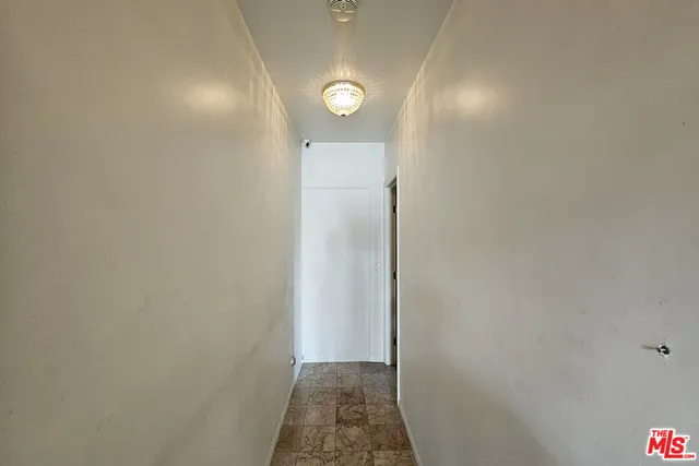 $1,850 | 302 North Griffith Park Drive, Burbank, CA 91506