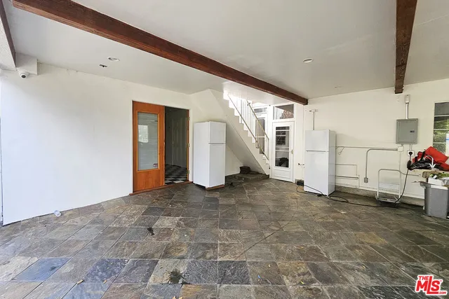 $1,850 | 302 North Griffith Park Drive, Burbank, CA 91506