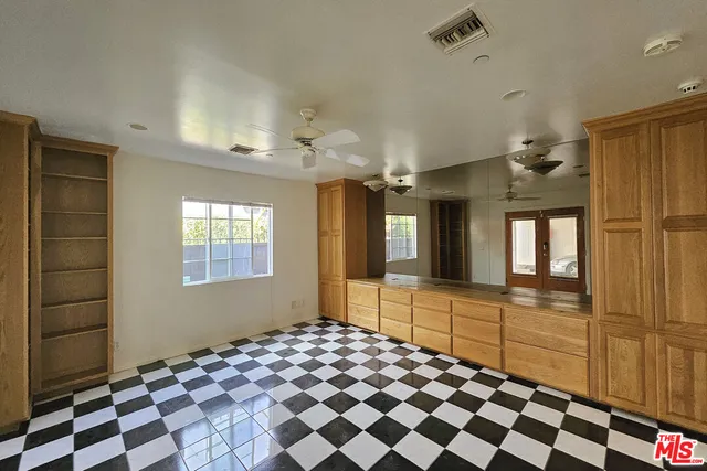 $1,850 | 302 North Griffith Park Drive, Burbank, CA 91506