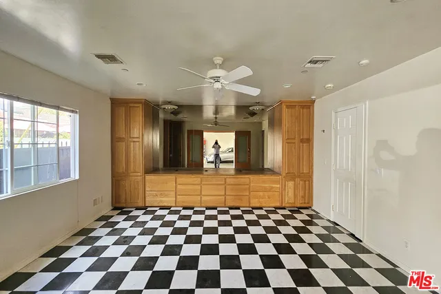 $1,850 | 302 North Griffith Park Drive, Burbank, CA 91506