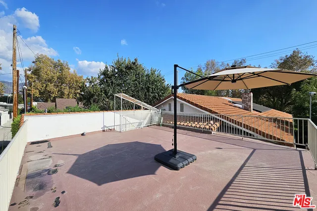 $1,850 | 302 North Griffith Park Drive, Burbank, CA 91506