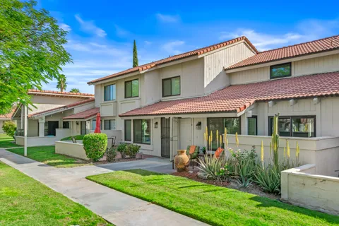 $335,000 | 6134 Arroyo Road, Unit 4, Palm Springs, CA 92264