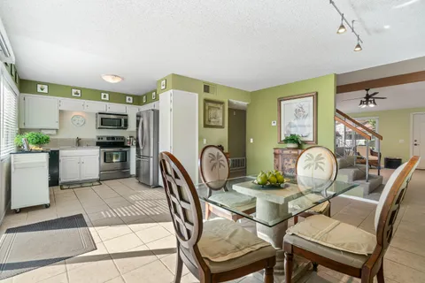 $335,000 | 6134 Arroyo Road, Unit 4, Palm Springs, CA 92264