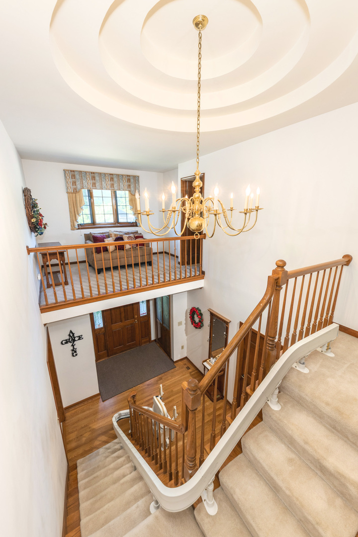 904 West Bailey Road Naperville, IL 60565 - Photo 14 of 28