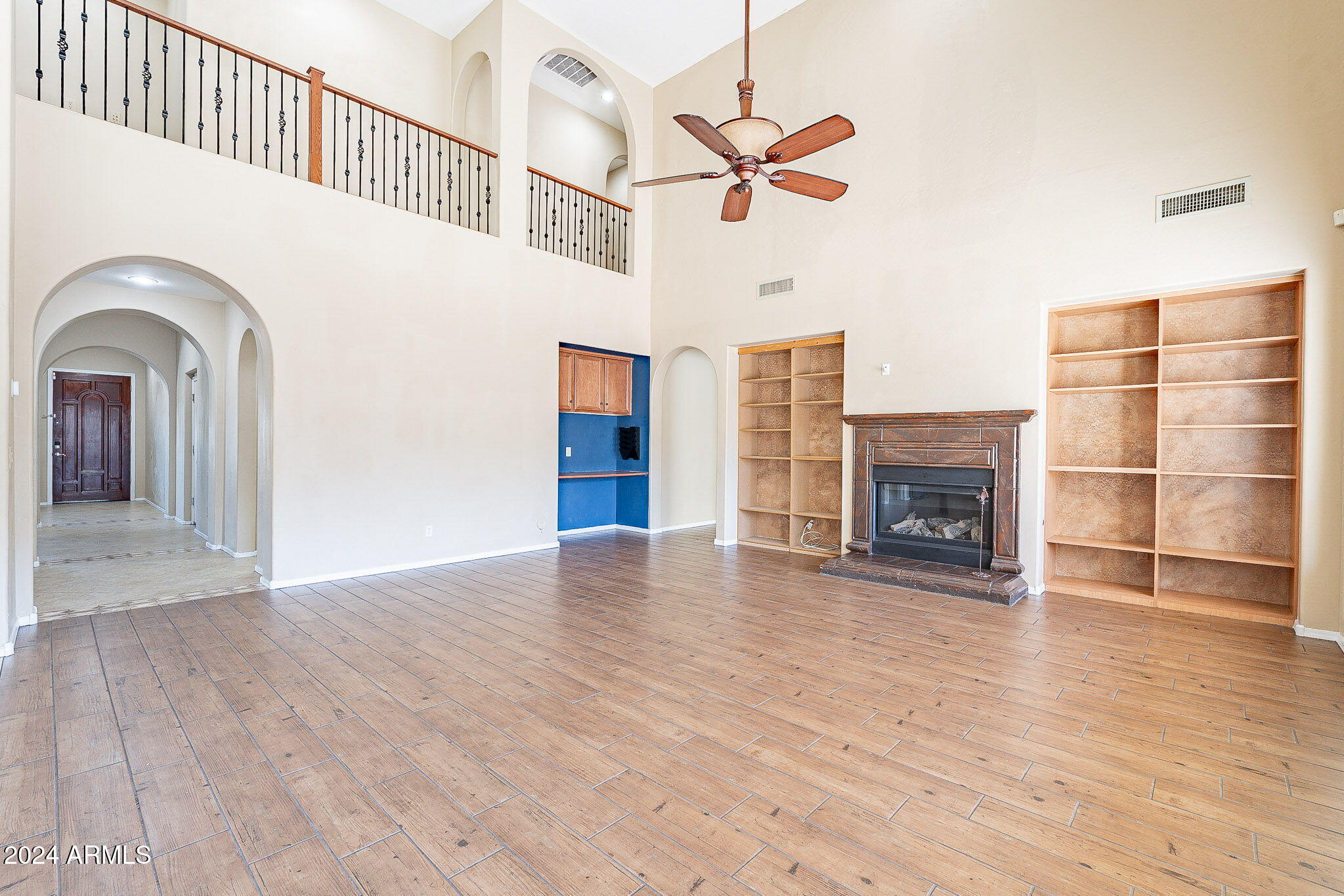 2423 West Mineral Road Phoenix, AZ 85041 - Photo 17 of 68 17-web-or-mls-Mineral-17