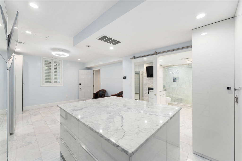 47 Clinton Street Framingham, MA 01702 - Photo 20 of 32