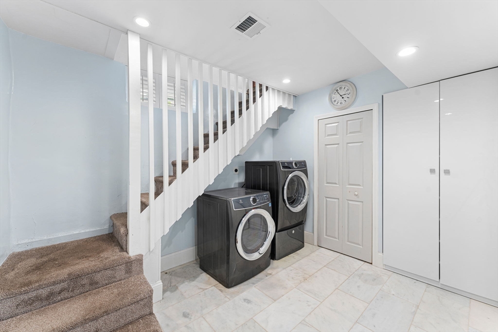 47 Clinton Street Framingham, MA 01702 - Photo 28 of 32