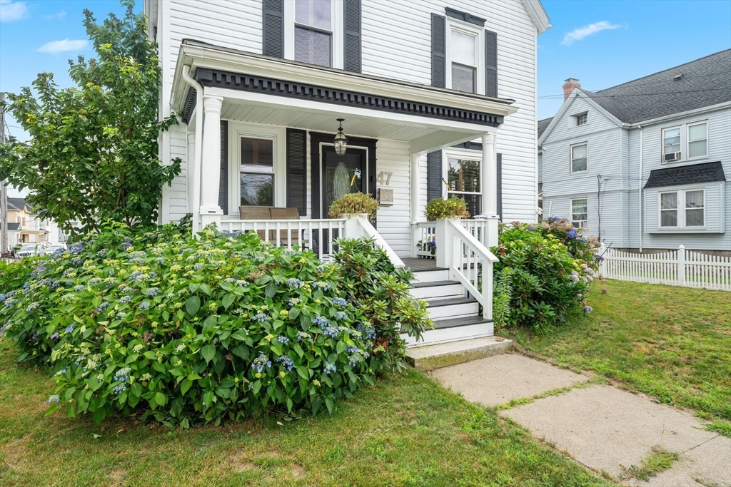 47 Clinton Street Framingham, MA 01702 - Photo 5 of 32