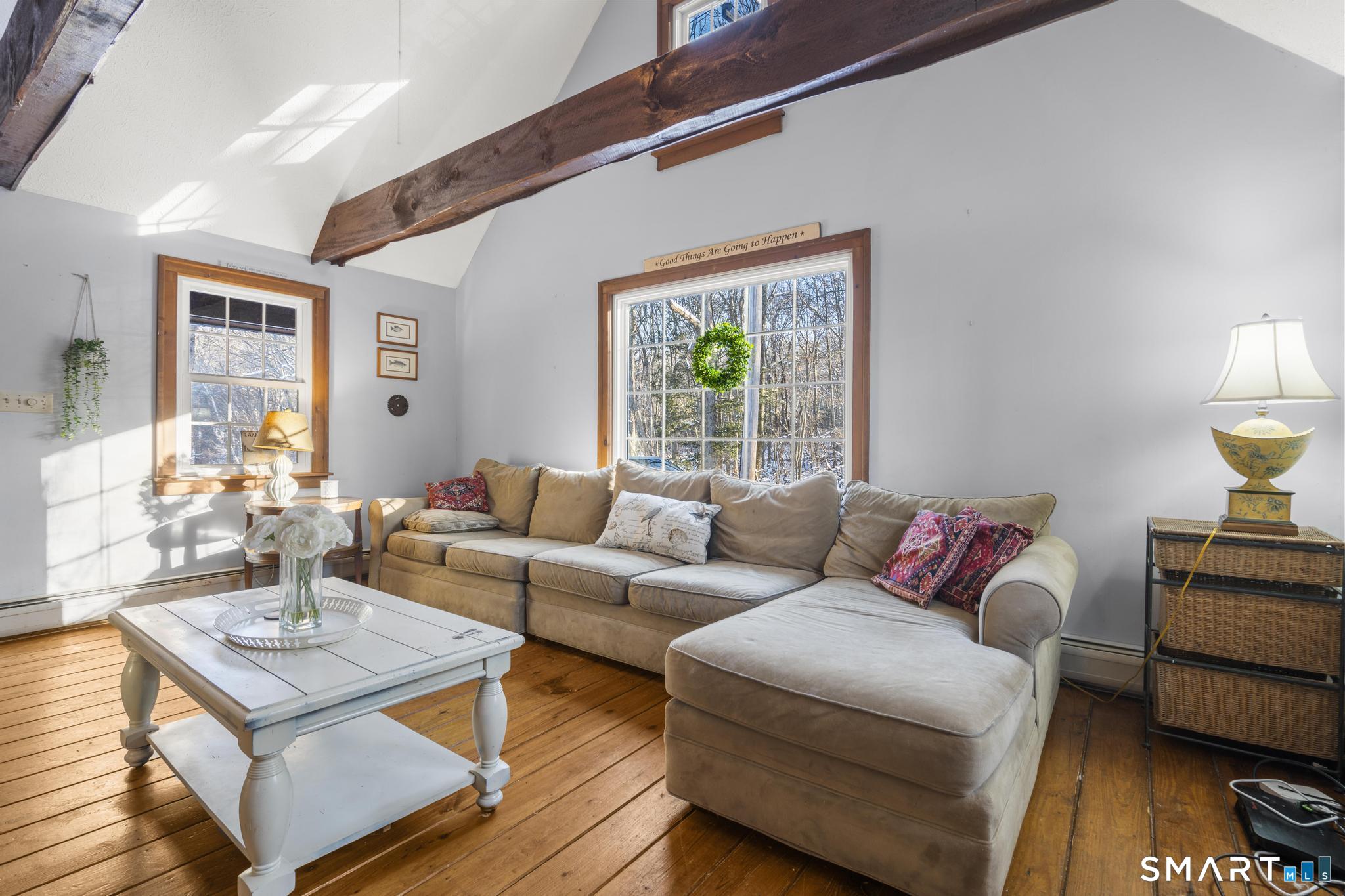 2 Overlook Road Plymouth, CT 06786 - Photo 3 of 28 Living area