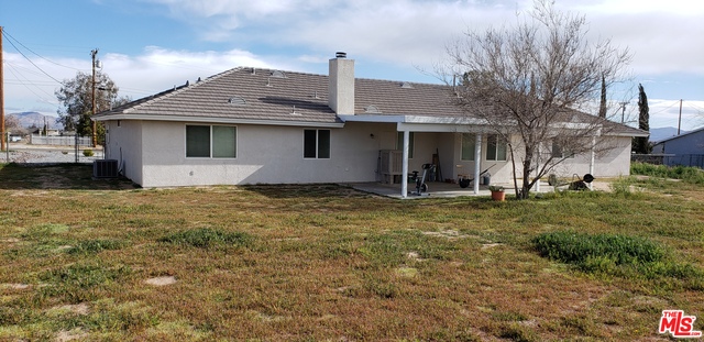15385 Smoke Tree Street Hesperia, CA 92345 - Photo 37 of 40