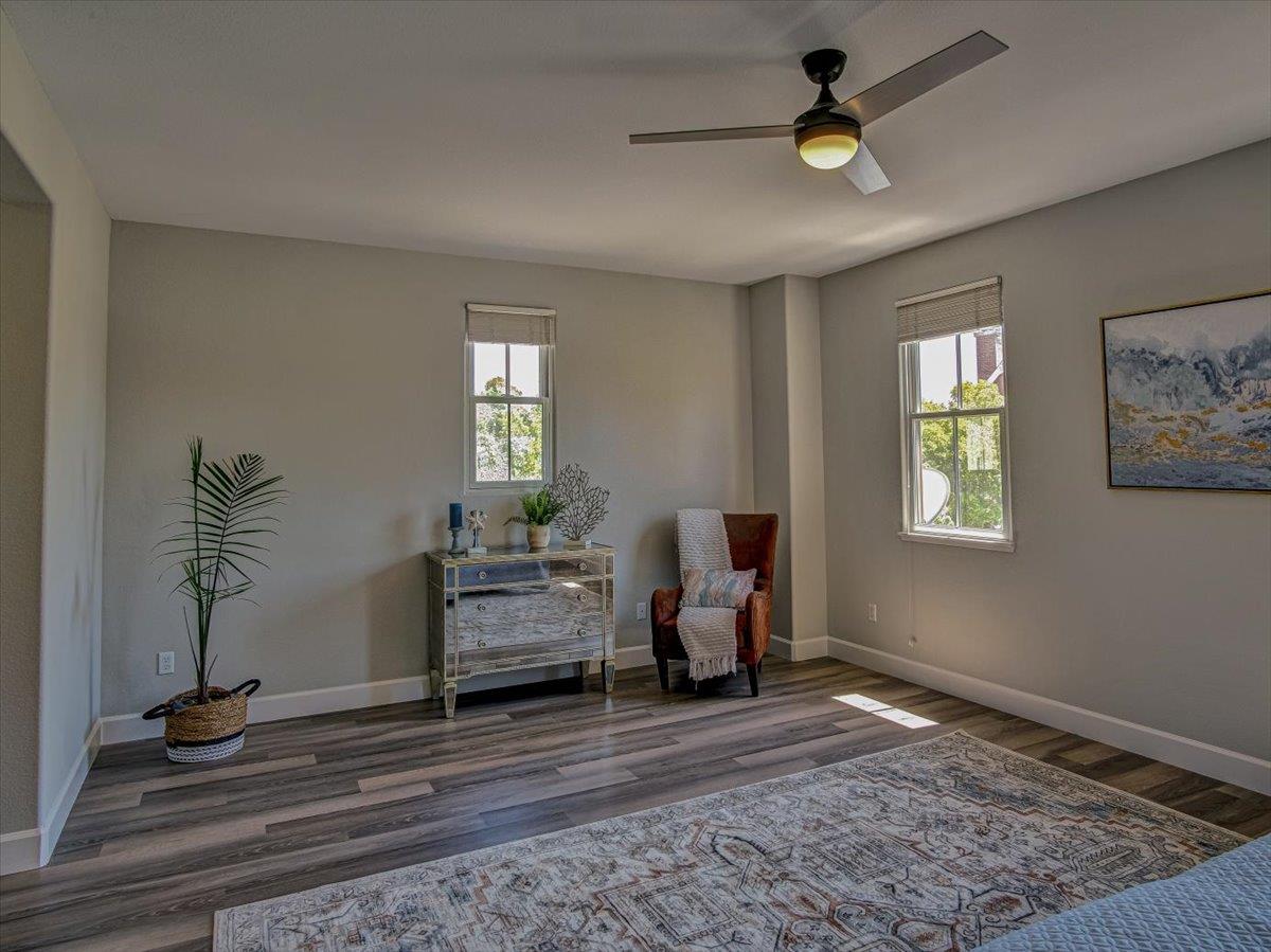 1042 Promenade Street Hercules, CA 94547 - Photo 15 of 60 a living room with furniture and a window