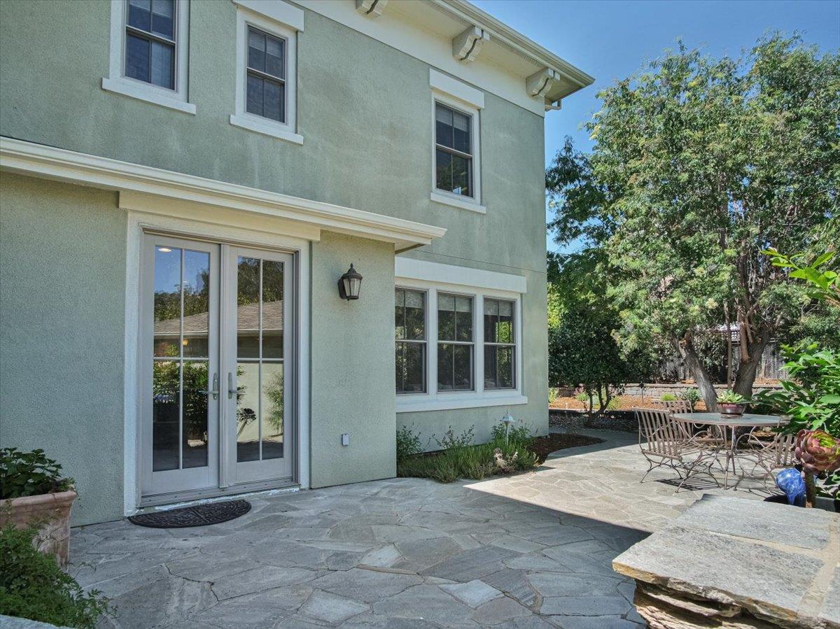 1042 Promenade Street Hercules, CA 94547 - Photo 42 of 60 a view front of house with outdoor seating