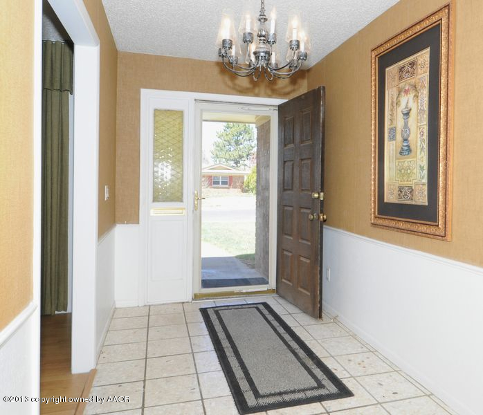 3733 Rutson Drive Amarillo, TX 79109 - Photo 2 of 35 Entry