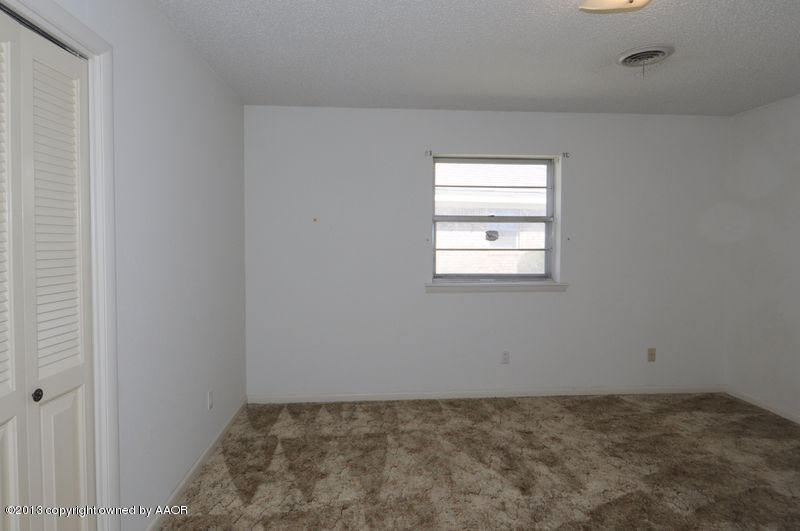 3733 Rutson Drive Amarillo, TX 79109 - Photo 29 of 35 2nd Bedroom