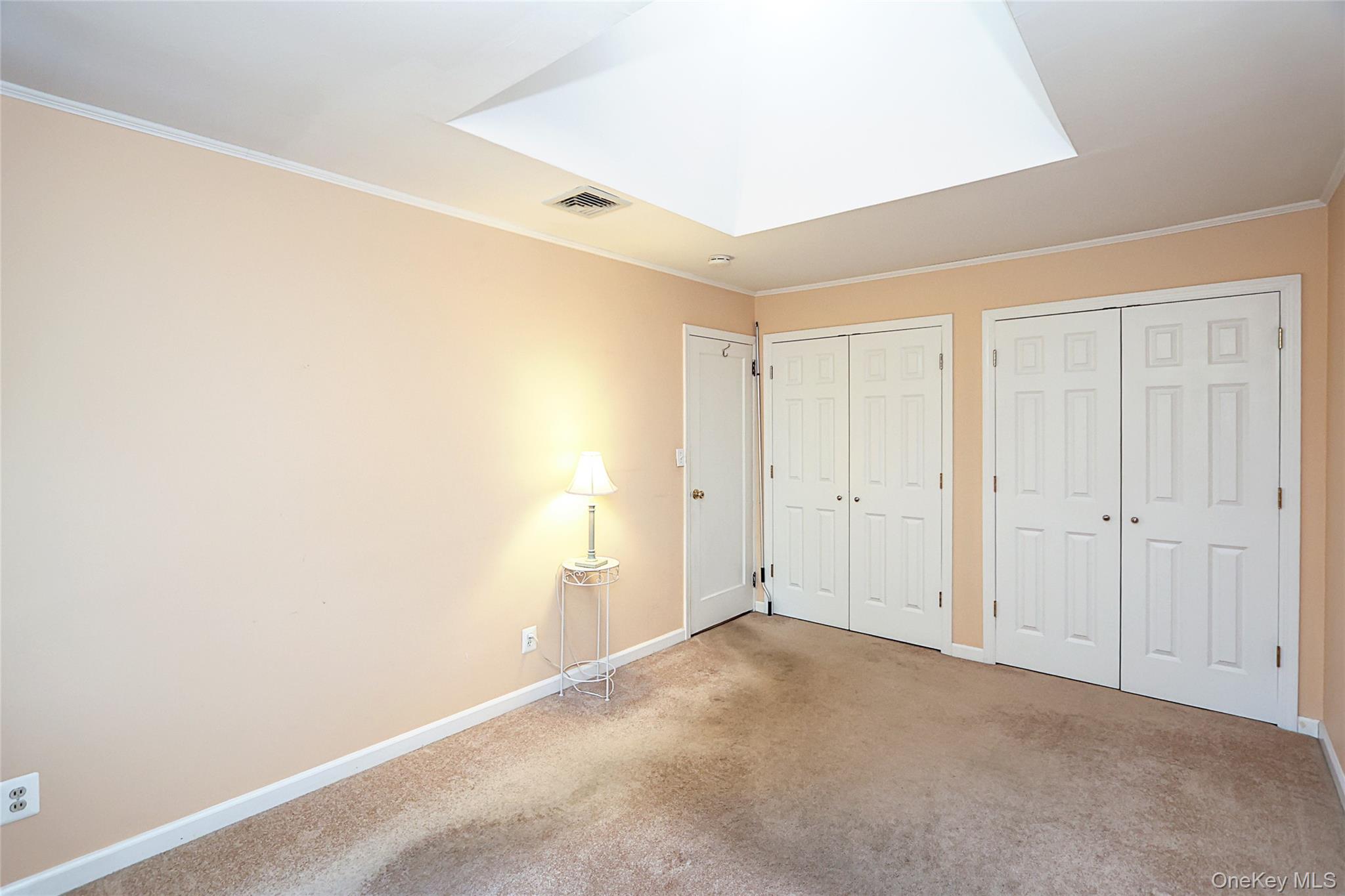 12 Ronan Road Glen Cove, NY 11542 - Photo 19 of 32