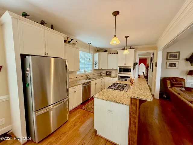 $475,000 | 1311 Trafalgar Drive, Winterville, NC 28590