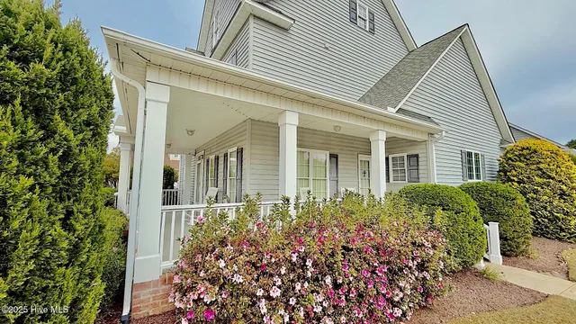 $475,000 | 1311 Trafalgar Drive, Winterville, NC 28590