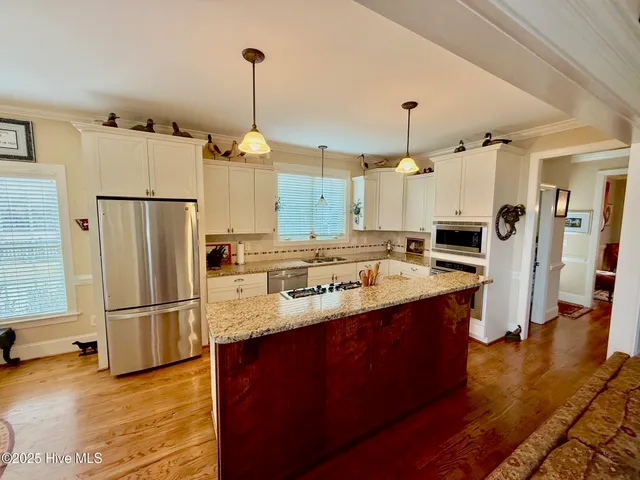 $475,000 | 1311 Trafalgar Drive, Winterville, NC 28590