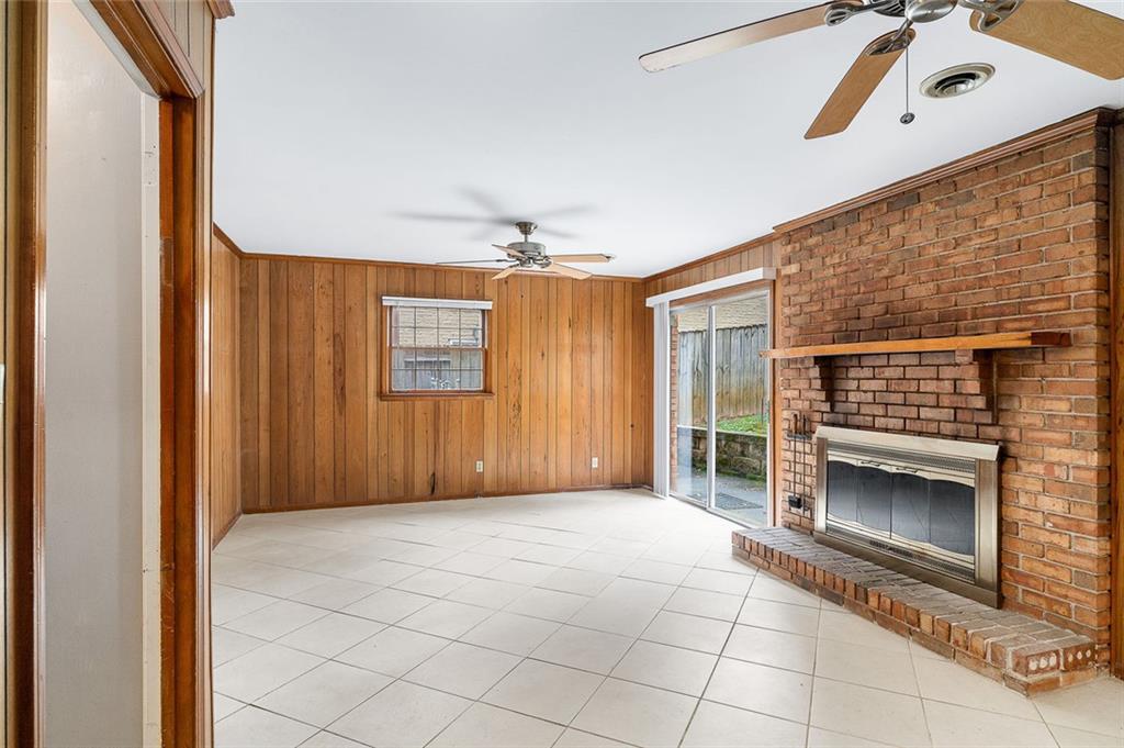 2738 Rainbow Ridge Road Decatur, GA 30034 - Photo 29 of 47 a view of livingroom with hardwood