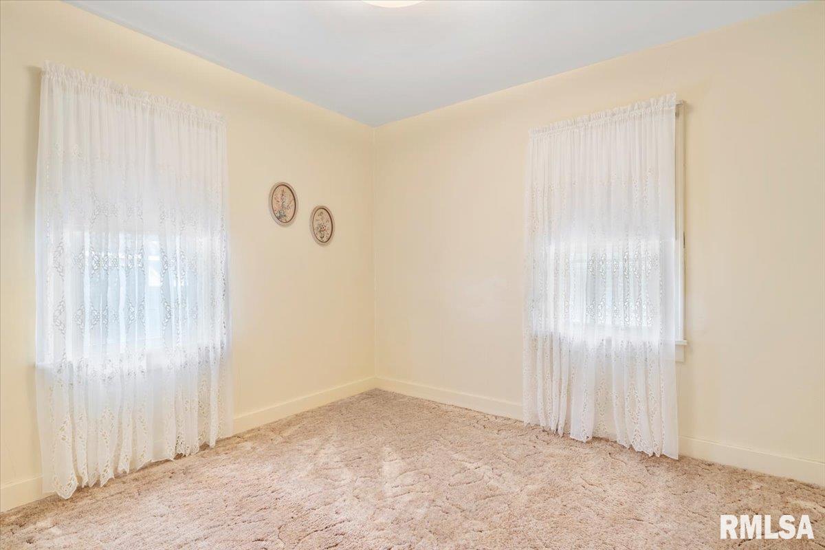 2430 South 12th Street Springfield, IL 62703 - Photo 8 of 23