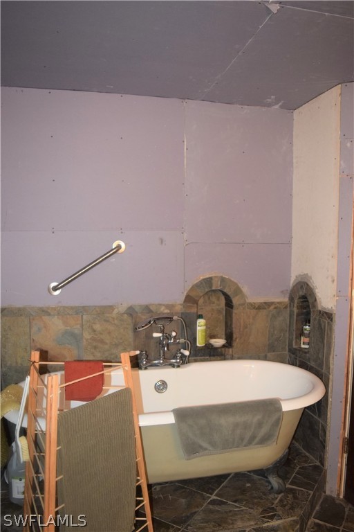 17841 Rancho 78 Drive Alva, FL 33920 - Photo 18 of 35 Gallery Image 18