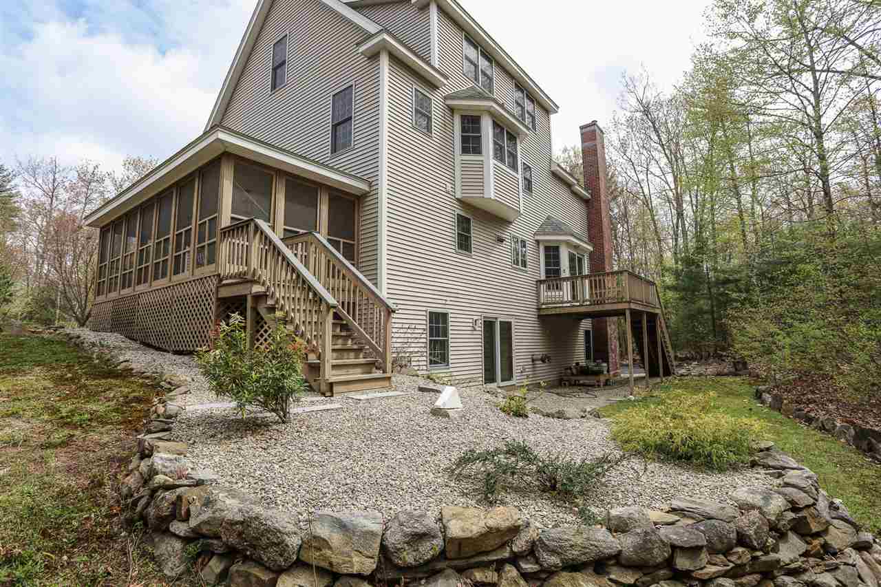 39 Justin Lane Rochester, NH 03839 - Photo 5 of 40