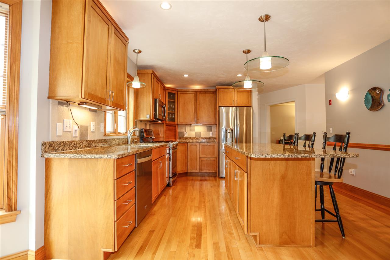 39 Justin Lane Rochester, NH 03839 - Photo 10 of 40