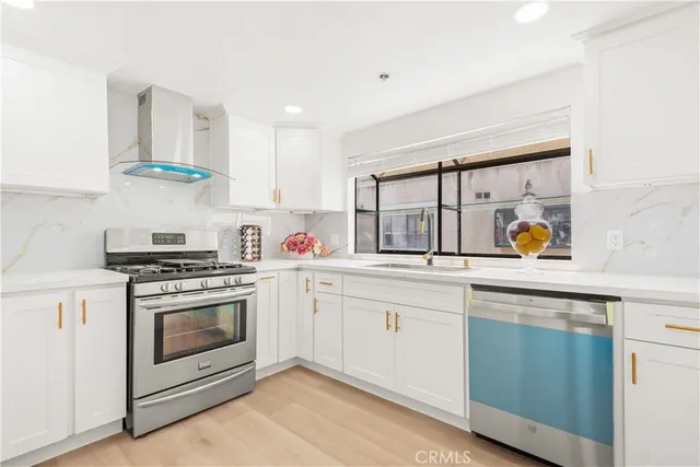 $898,000 | 500 North Moore Avenue, Unit E, Monterey Park, CA 91754