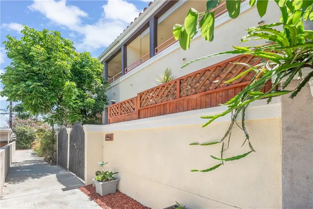 $898,000 | 500 North Moore Avenue, Unit E, Monterey Park, CA 91754