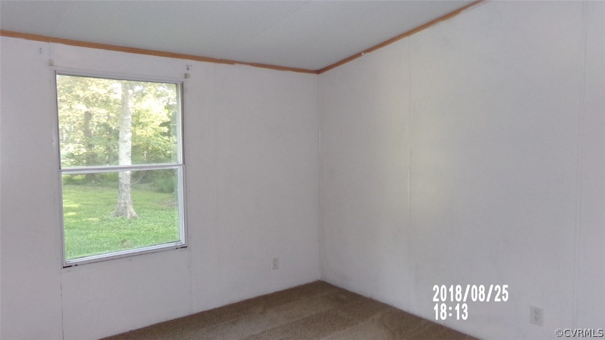 620 Roundabout Road Newtown, VA 23126 - Photo 11 of 18