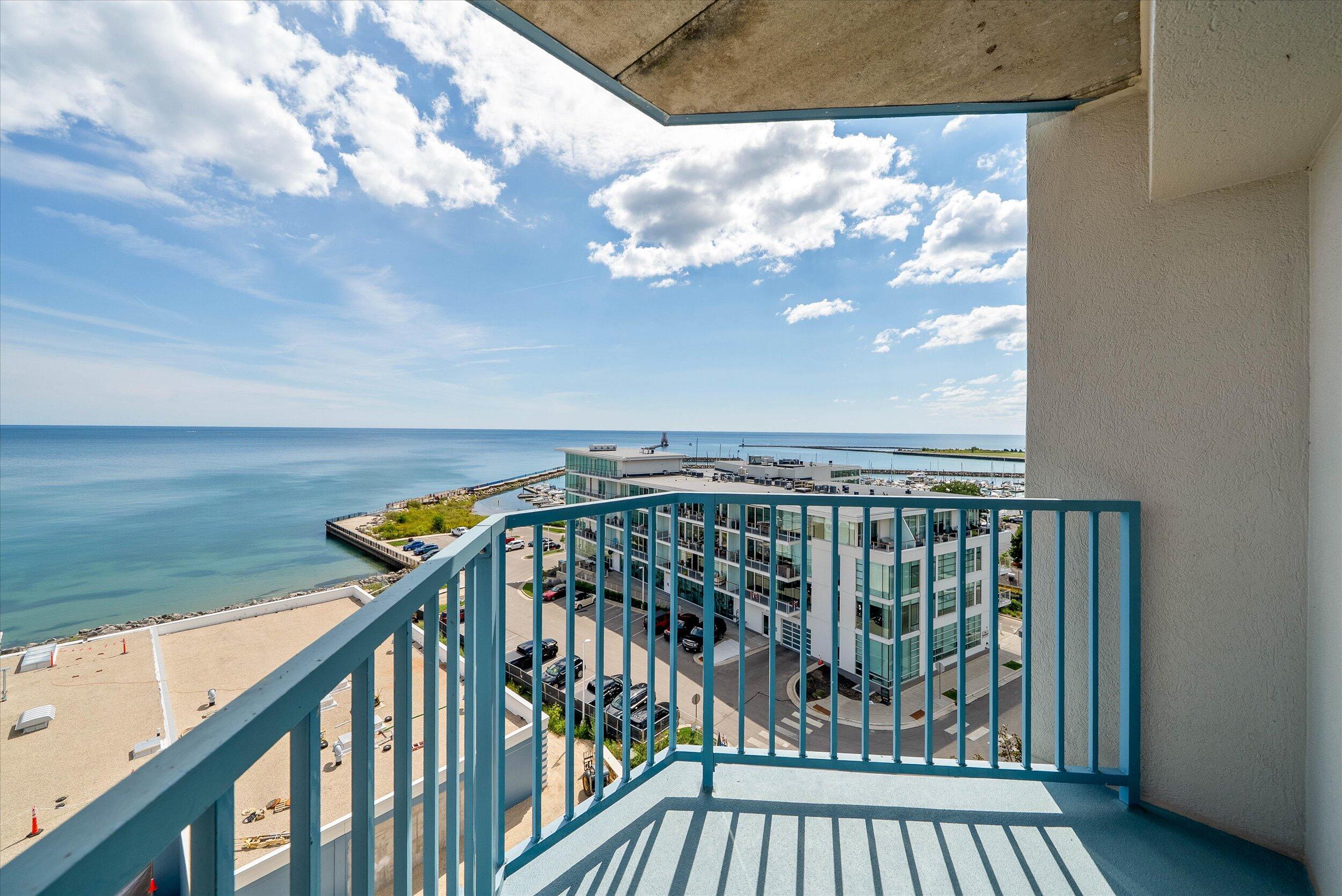 415 Lake Street, Unit 701 Port Washington, WI 53074 - Photo 6 of 16 06-Balcony 701