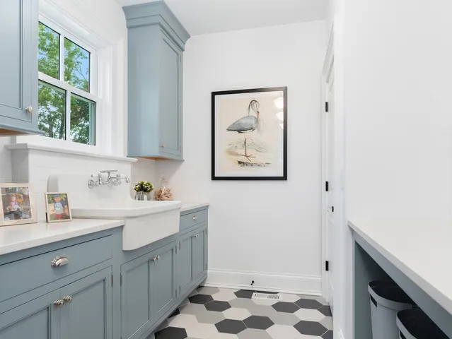 $5,000,000 | 1227 Olesen Drive, Naperville, IL 60540